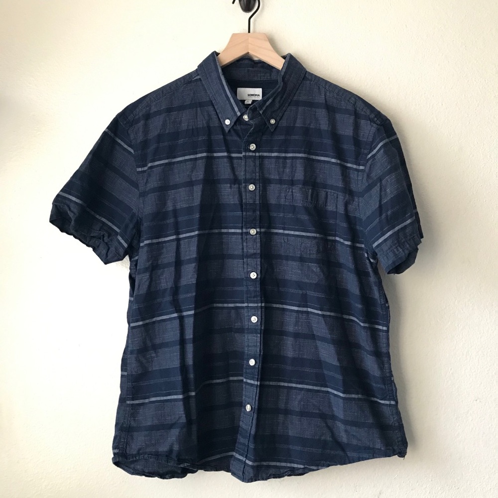 Bundle Of 3 Button Down Shirts - Xl - image 3